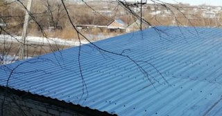 Демонтаж поликарбоната с крыши в Ртищево - услуги по доступной цене от 634 рублей